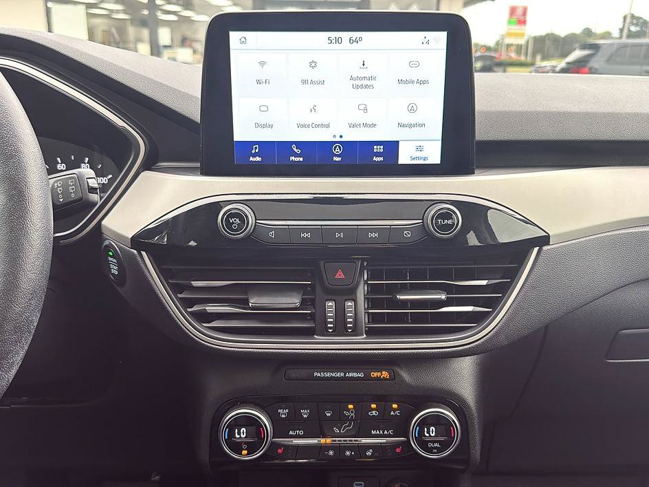 Used 2021 Ford Escape SE w/ SE Sport Appearance Package FWD image 15