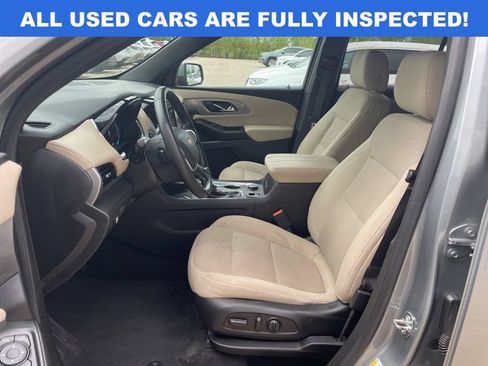 Used 2023 Chevrolet Traverse LT w/ LPO, Cargo Package AWD/4WD image 8