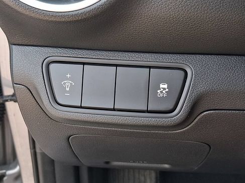 Used 2023 Kia Forte LXS FWD image 24