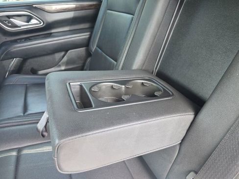Used 2023 Chevrolet Tahoe LT w/ Luxury Package RWD image 28