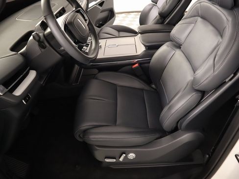 New 2025 Lincoln Navigator L Reserve w/ Jet Appearance Package image 11