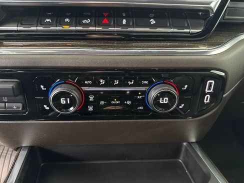 Used 2024 Chevrolet Silverado 1500 RST AWD/4WD image 23