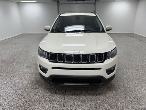 Used 2018 Jeep Compass Latitude w/ Cold Weather Group image 3