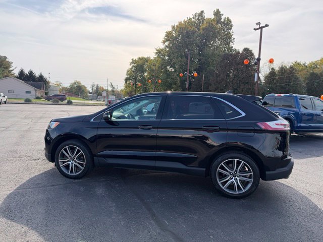 Used 2024 Ford Edge Titanium w/ Equipment Group 301A AWD/4WD image 20