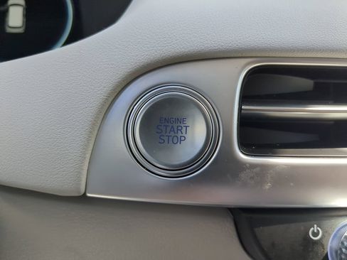 Used 2024 Hyundai Palisade Calligraphy FWD image 32