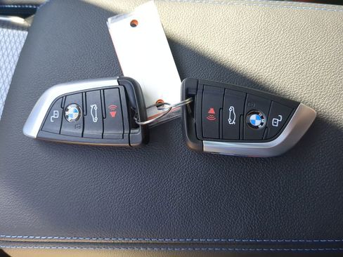 Used 2023 BMW M340i xDrive image 27