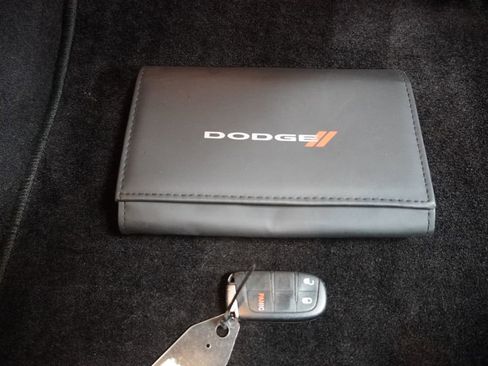 Used 2018 Dodge Durango SXT w/ 3rd Row Seating Group image 25