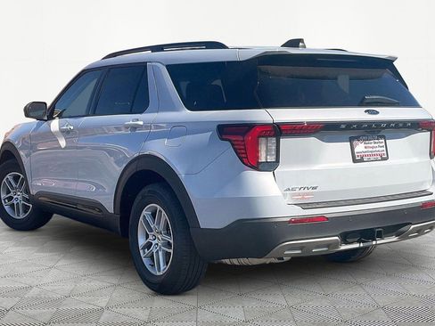 New 2026 Ford Explorer Active w/ Active Comfort Package image 11