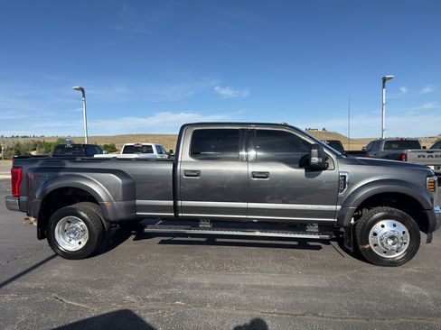 Used 2019 Ford F450 XLT w/ XLT Value Package AWD/4WD image 4