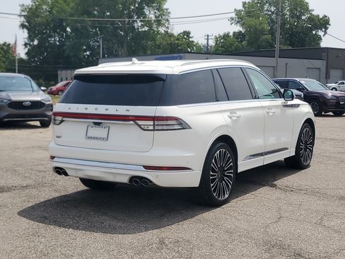 Certified 2022 Lincoln Aviator Black Label w/ Dynamic Handling Package AWD/4WD image 6