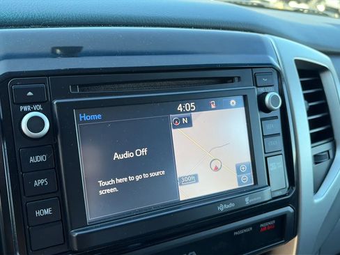 Used 2015 Toyota Tacoma 4x4 Double Cab w/ TRD Sport Package image 37