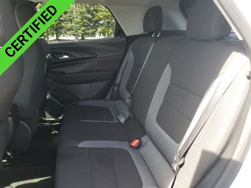 Certified 2025 Chevrolet TrailBlazer LT AWD/4WD image 23