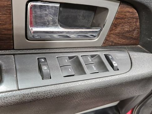 Used 2013 Ford F150 Lariat w/ Mid Equipment Group AWD/4WD image 13
