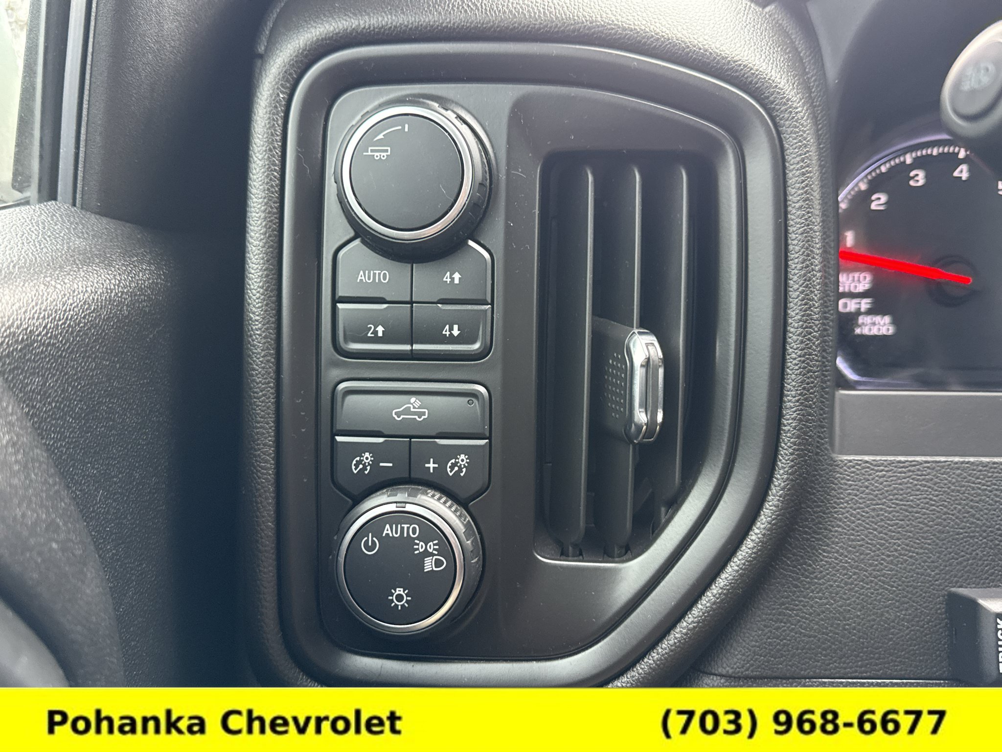 Used 2023 Chevrolet Silverado 1500 W/T w/ WT Value Package AWD/4WD image 17