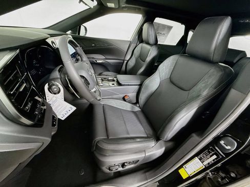 New 2026 Lexus RX 350 w/ Convenience Package AWD/4WD image 16
