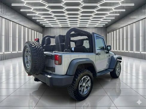 Used 2013 Jeep Wrangler Sport AWD/4WD image 5