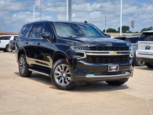 Used 2024 Chevrolet Tahoe LS w/ Driver Alert Package RWD image 2