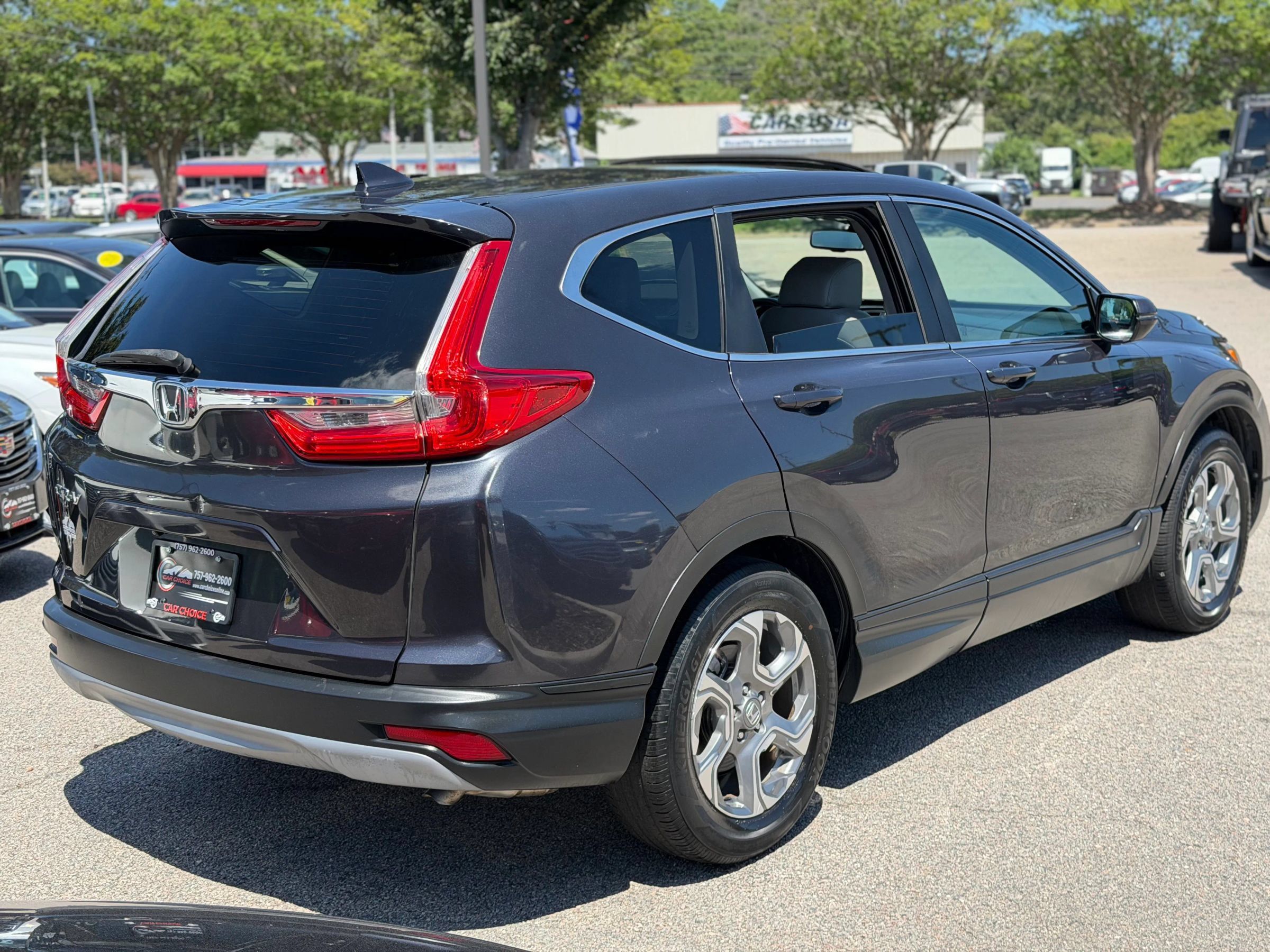 Used 2017 Honda CR-V EX-L image 6