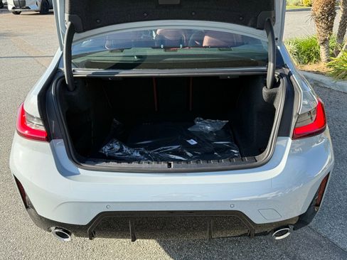 New 2026 BMW 330i Sedan w/ M Sport Package image 15
