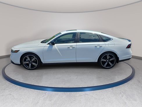 Used 2024 Honda Accord Sport image 8