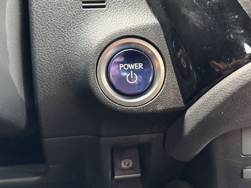 Used 2022 Lexus ES 300h Ultra Luxury w/ Accessory Package 2 FWD image 21