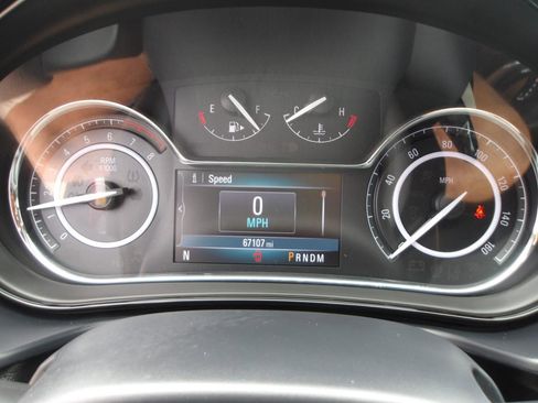 Used 2016 Buick Regal FWD image 21