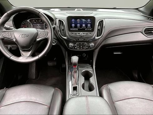 Used 2022 Chevrolet Equinox RS w/ RS Leather Package FWD image 5