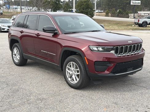 New 2025 Jeep Grand Cherokee Laredo X image 1