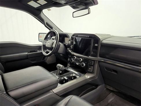 Used 2024 Ford F150 Lariat image 30