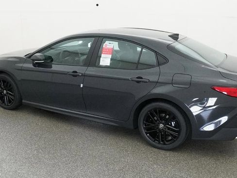 New 2026 Toyota Camry SE FWD image 3