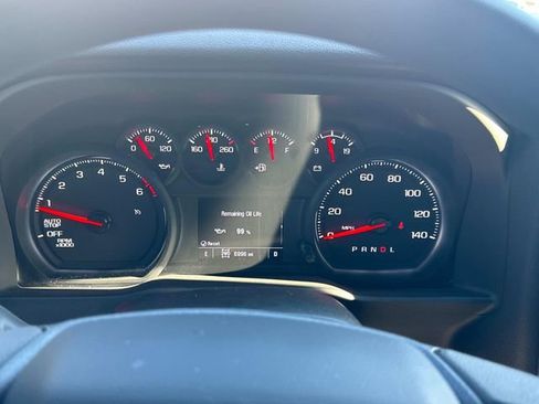 Certified 2025 Chevrolet Silverado 1500 Custom image 36