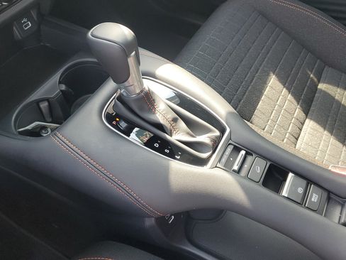 Certified 2024 Honda HR-V Sport image 30