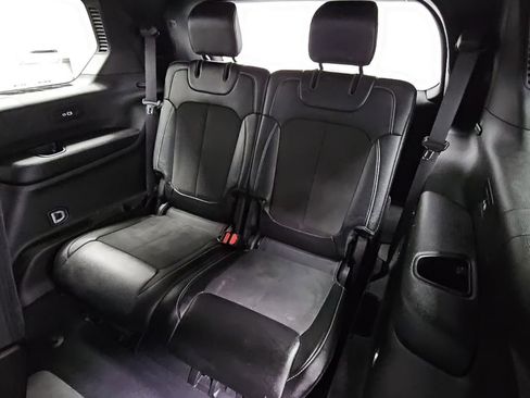 Used 2024 Jeep Grand Cherokee L Laredo image 36