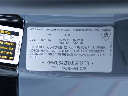 Used 2018 Lamborghini Huracan Performante image 99