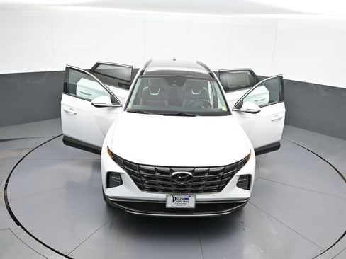 Certified 2022 Hyundai Tucson Limited w/ Cargo Package AWD/4WD image 47