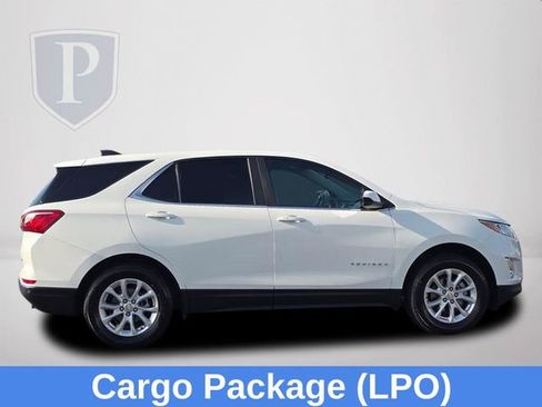 Used 2021 Chevrolet Equinox LT w/ LPO, Cargo Package image 4