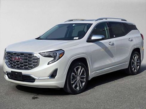 Used 2020 GMC Terrain Denali w/ LPO, Cargo Package AWD/4WD image 7