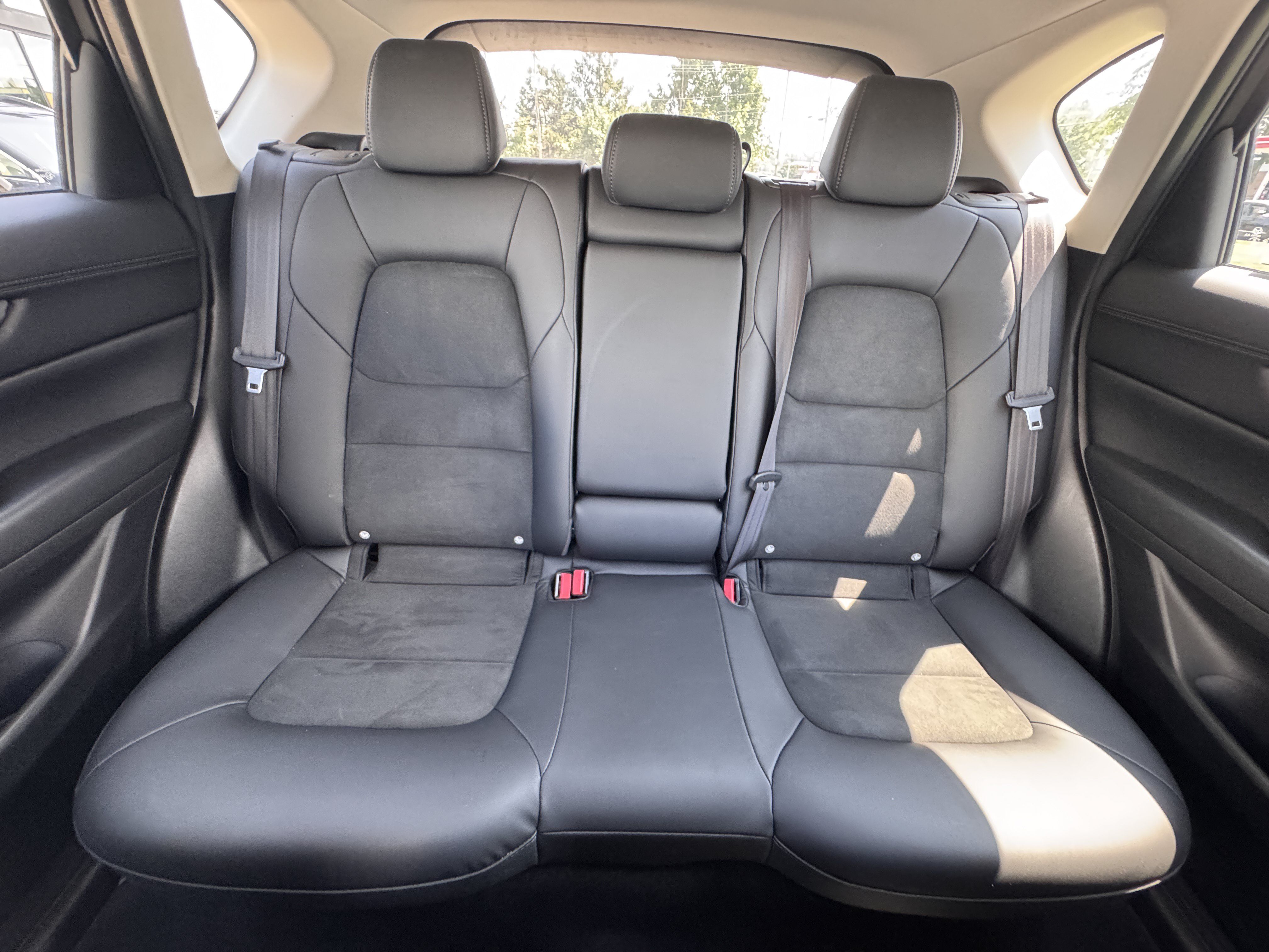 Used 2021 MAZDA CX-5 Touring AWD/4WD image 17