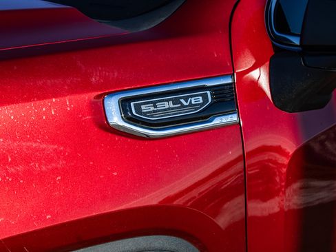 Used 2019 GMC Sierra 1500 SLE w/ SLE Value Package image 7