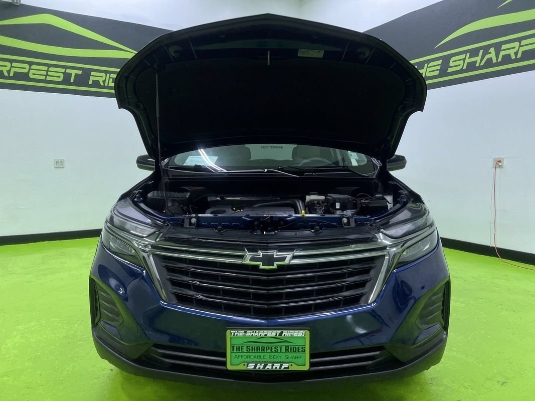 Used 2023 Chevrolet Equinox LS w/ Midnight Edition FWD image 4