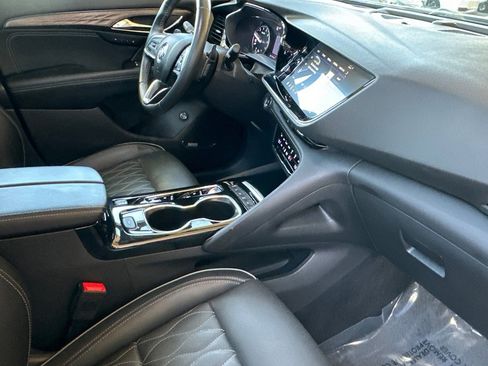 Certified 2023 Buick Envision Avenir image 17