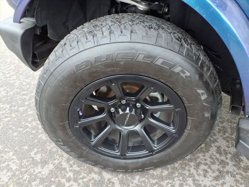 Certified 2022 Ford Bronco Outer Banks image 9