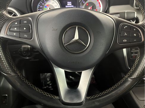 Used 2015 Mercedes-Benz CLA 250 image 20