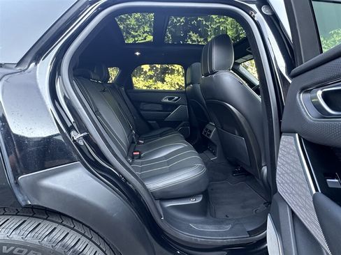 Used 2018 Land Rover Range Rover Velar S AWD/4WD image 10