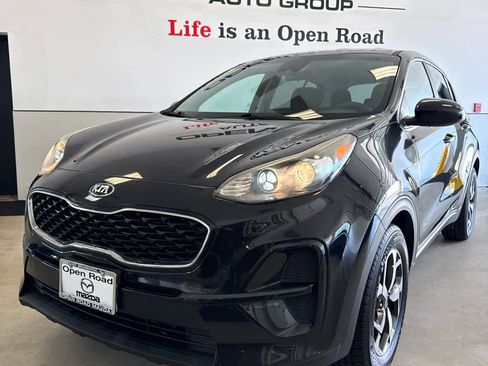 Used 2020 Kia Sportage LX FWD image 1