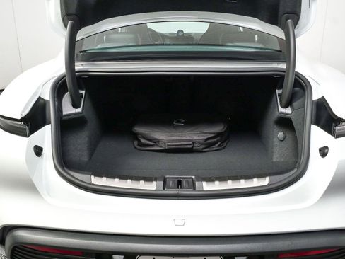 New 2026 Porsche Taycan RWD image 32