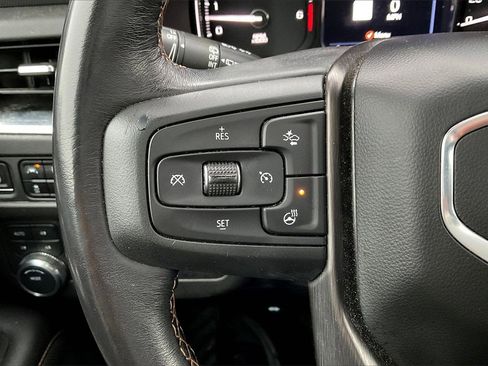 Used 2021 GMC Yukon XL AT4 w/ AT4 Premium Package image 13