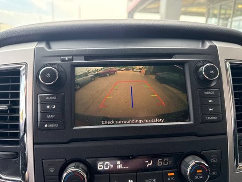 Used 2019 Nissan Titan SV w/ SV Convenience Package AWD/4WD image 23
