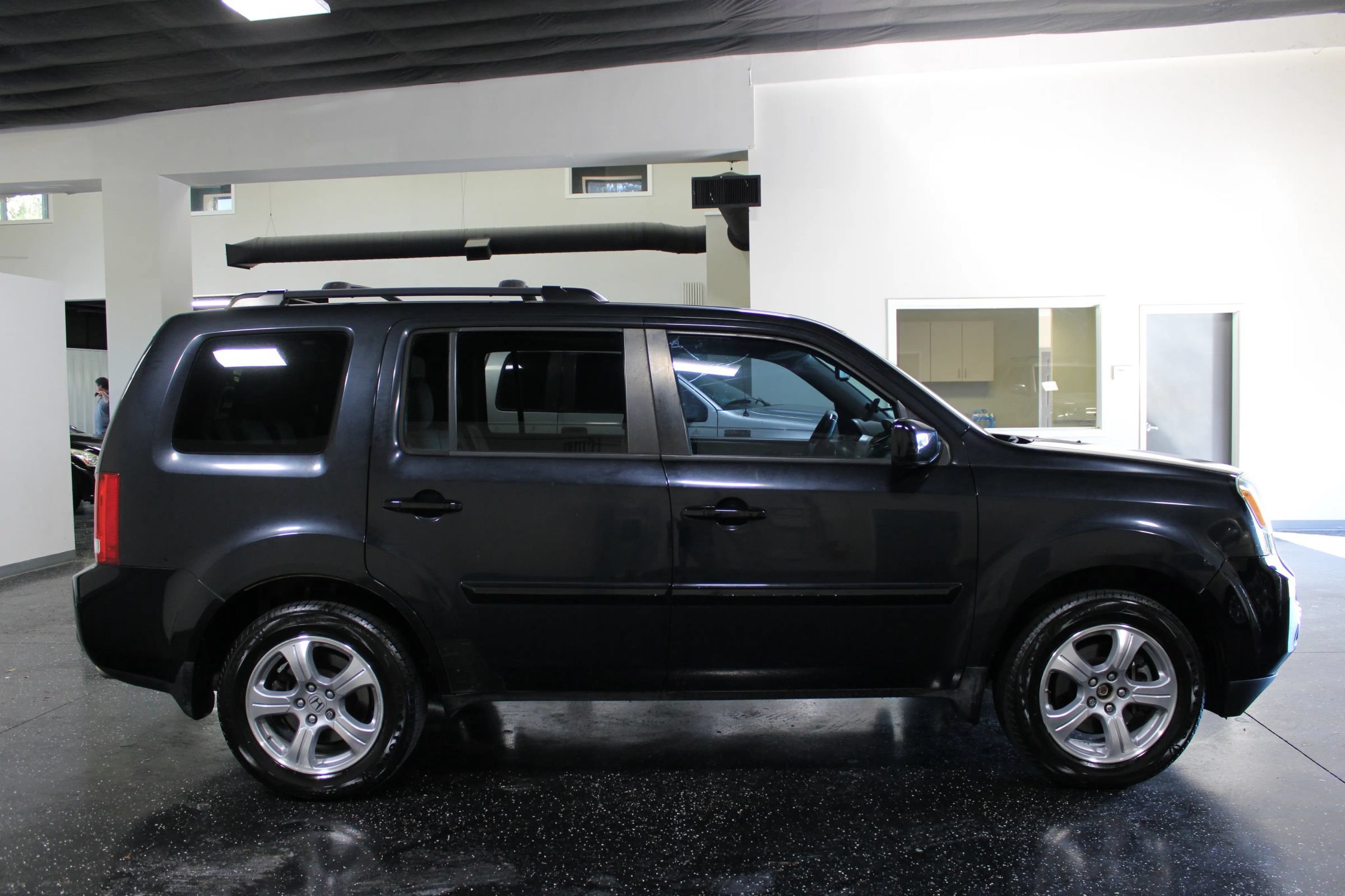 Used 2014 Honda Pilot EX-L image 2