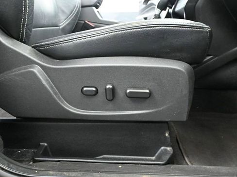 Used 2017 Ford Escape Titanium image 42